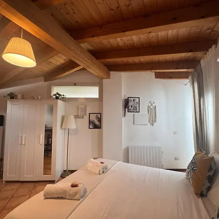 아파트 Mch P Romana 4 Stops From Duomo Quiet With Private Small Balcony 밀라노